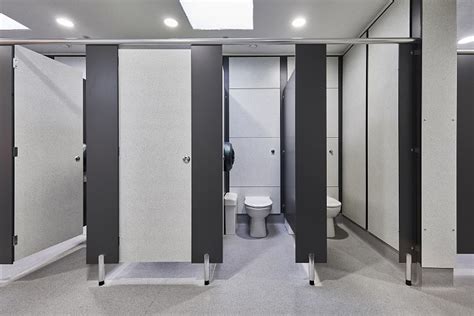 Inspirasi Desain Toilet Umum Minimalis Yang Unik Dan Modern Spesialis Cubicle Toilet Kaca