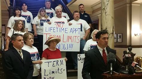 Conservative Group Pushing For Legislative Term Limits