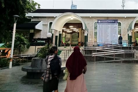 Foto Tips Berkunjung Ke Masjid Agung Sunda Kelapa Pilih Waktu Yang