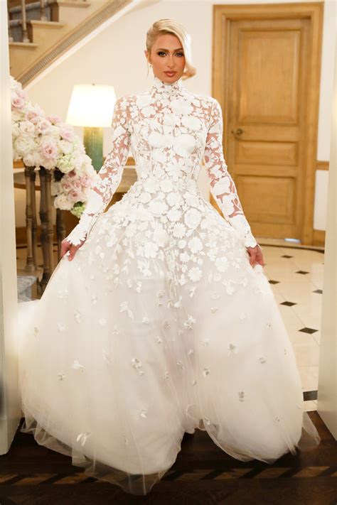 Paris Hiltons Wedding Dress Marries Carter Reum Photos Hollywood Life