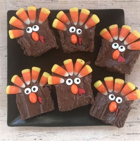 Get the kids in the thanksgiving spirit with a new family tradition! Thanksgiving Dessert Ideas: Turkey Brownies | Thanksgiving ...