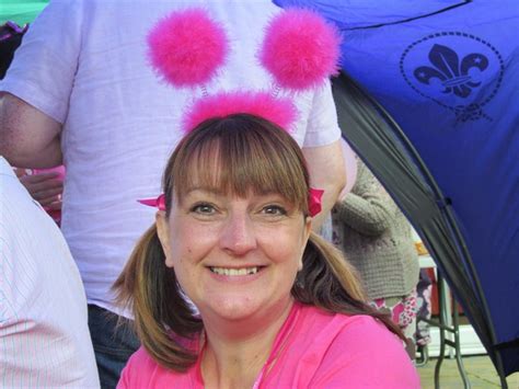 Tracy Harper Is Fundraising For Cancer Research Uk