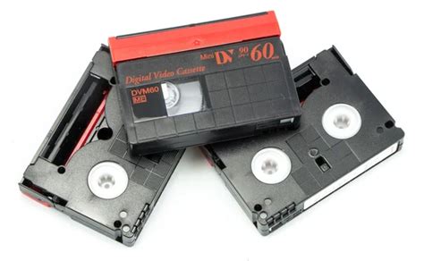 Transfert cassettes vidéo MiniDV sur DVD Clé USB par Studiovidz
