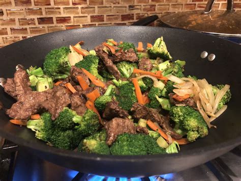 The Best Easy Beef And Broccoli Stir Fry Recipe Genius Kitchen Easy