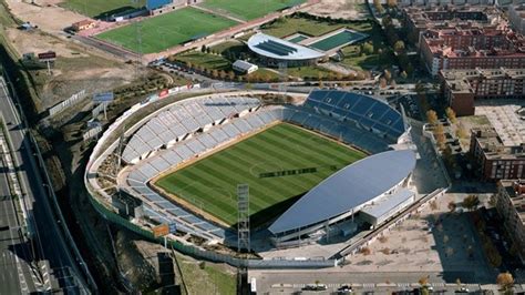 Use the map controls to rotate and zoom the getafe stadium view. GETAFE C.F. | Getafe, Estadios del mundo, Estadio de futbol