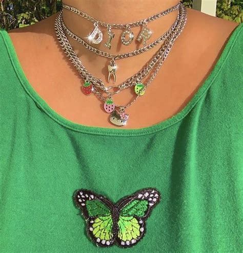 21 Beautiful Necklace To Take As A T In 2020 Indie Jewelry Grunge