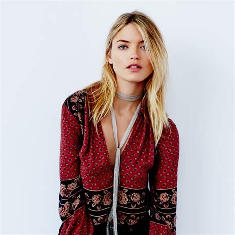 Model Martha Hunt Opens Up About Scoliosis Free People And Going Stir