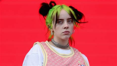 She first gained attention in 2015 when she uploaded the song ocean eyes to. Fan steals Billie Eilish's ring during weekend two of ACL