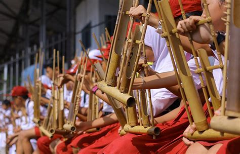 3 gambar alat musik tradisional yang mudah digambar. Budaya Indonesia yang Menarik dan Mendunia beserta Penjelasannya