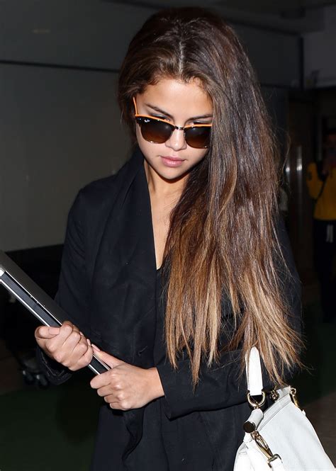 Selena Gomez Goes Ombre How Do Yall Like This Hair Trend On Her