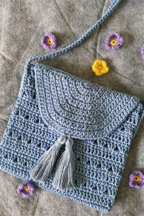 45 Amazing And Easy Different Colors Crochet Bag Patterns And Handbag
