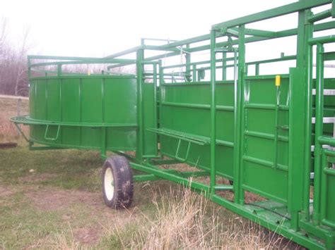 Portable Cattle Chute