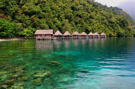 Mldspot 10 Destinasi Wisata Pulau Terindah Di Indonesia