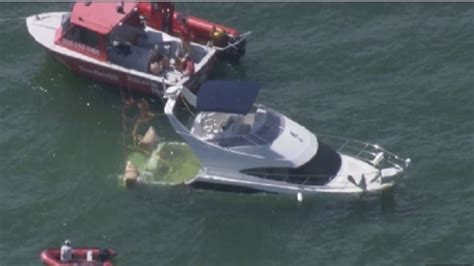 Boat Sinking Off Biscayne Bay