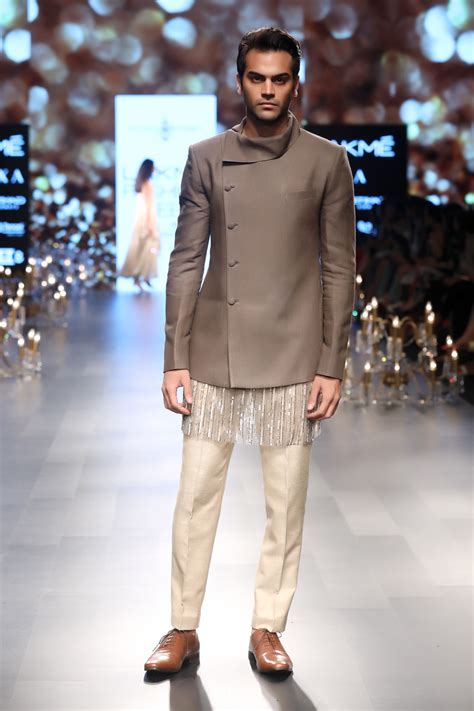 Pin By Vikas Munot On Men S Fashion Fashion Suits For Men Designer