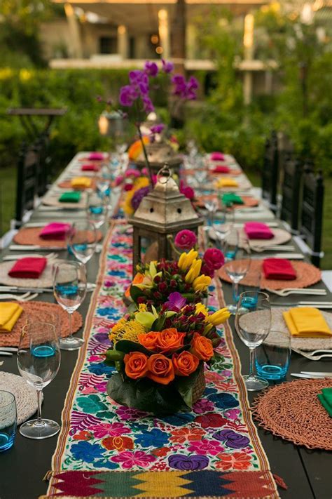 Ideas Para Una Boda ¡muy Mexicana Mexican Bridal Showers Mexican Themed Weddings Mexican Party