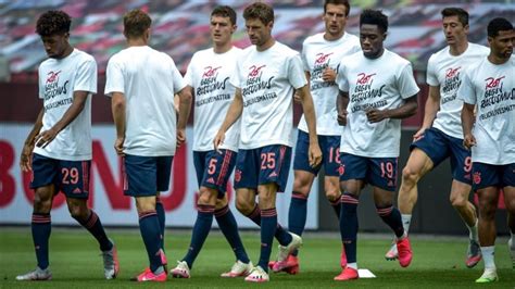 Get the bayern munich sports stories that matter. Bayern Munich players wear 'Black Lives Matter' armbands ...