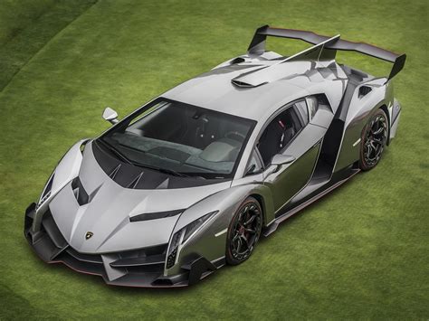 Lamborghini Veneno Black