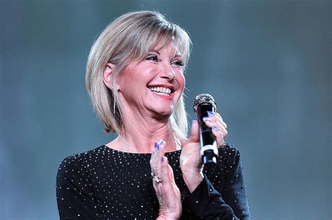 Remembering Olivia Newton Johns 10 Best Country Hits