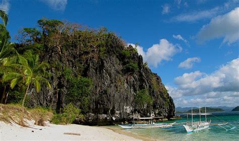 It is the main hub of the country and one of the best places to visit in the philippines. 10 of the most beautiful places to visit in the ...