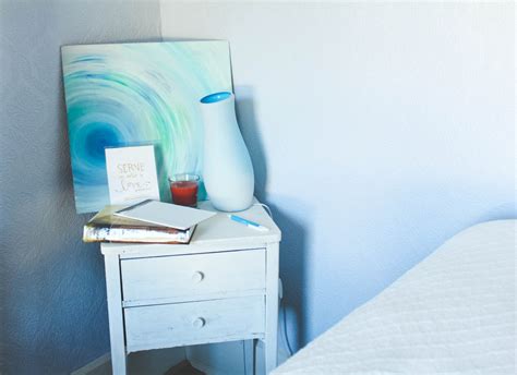 5 Tips For Hosting Overnight Guests A Printable Guest Room Checklist