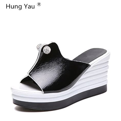 Hung Yau Glitter Sandals Platform Comfortable Sandals Lady Wedges Sandals Flip Flop Summer