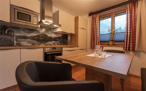 Haus bergner is a family run guest house in the well renowned ski & spa town of bad gastein. Gastein - Haus Klaffenböck: Appartement in Bad Gastein