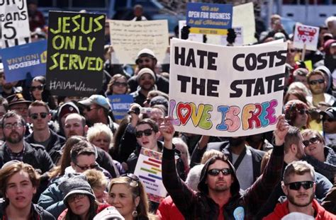 backlash builds over indiana s religious freedom law cbs news