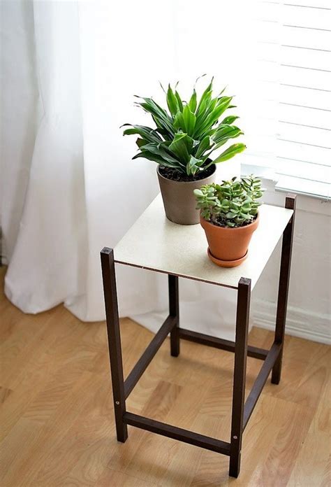 Diy plants + planter projects. DIY Projects - Homemade plant stand for your space ...
