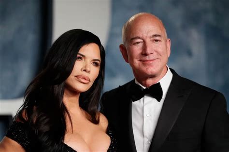 Jeff Bezos fundador de Amazon se compromete con Lauren Sánchez