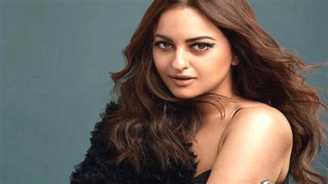 Khandaani Shafakhana Sonakshi Sinha Doesnt Want Anyone To Shy Away