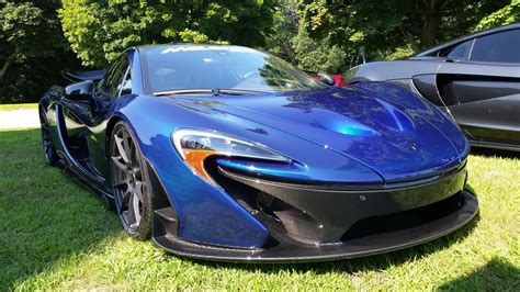 A price tag that crowds half a million dollars would clinch the deal. Supercars Gallery: Mclaren P1 Blue Carbon Fiber