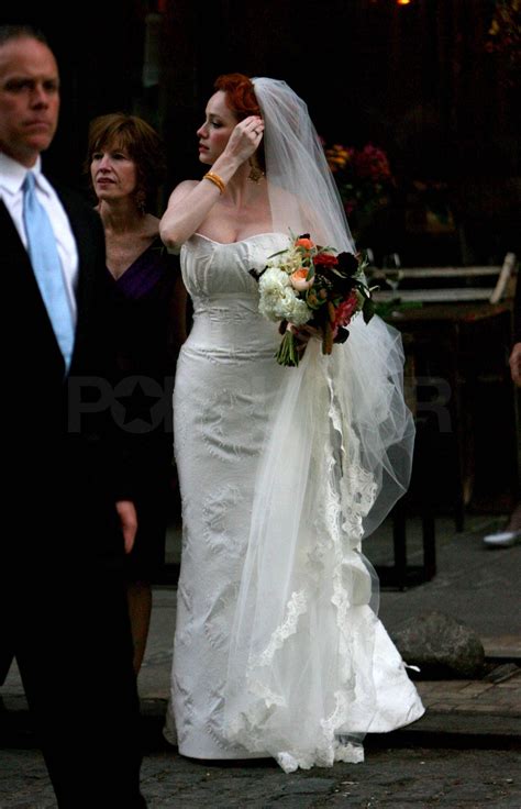 Mad Mens Christina Hendricks Ties The Knot With Geoffrey Arend Wedding Dresses Celebrity