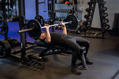 6 Tips Correct Bench Press Form For Fat Burn And Muscle Gain