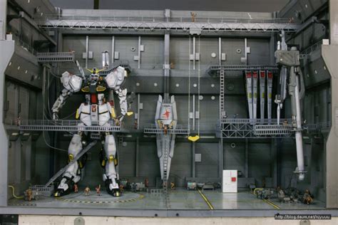 Gundam Guy G System 148 Nu Gundam Amazing Maintenance Bay Diorama
