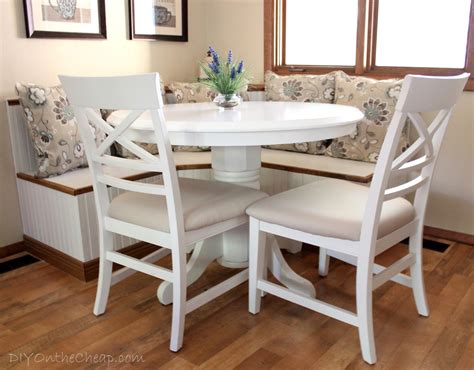 Banquette seating has gained popularity over the past several years, as homes have become more casual. Beautiful Banquettes - Erin Spain