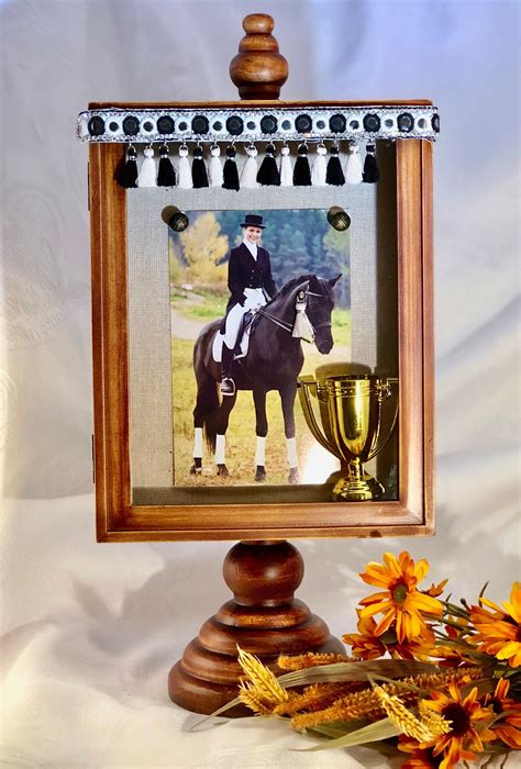 Horse Pedestal Shadow BoxHorse display caseHorse lover | Etsy | Horse