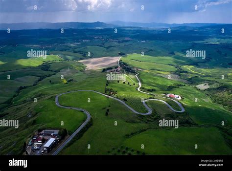 Tuscany road scenic winding hi-res stock photography and images - Alamy