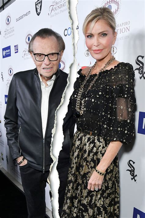 Watch show larry king brooklyn decker sits down with larry king to share her transition from modeling to her now longest running television role on netflix's 'grace & frankie'. Larry King Files for Divorce From Wife Shawn After 22 ...