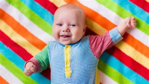Akihiro = keagungan yang sangat besar. 20 Nama Bayi Laki-laki Unik dengan Awalan Q