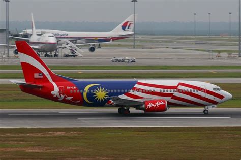 Sep 08, 2021 · malaysia's flagship budget carrier airasia group bhd posted a smaller loss in the second quarter amid a jump in revenue, even as an enhanced lockdown dampened sales during an ongoing slump in. Marketing Mix of Air Asia - WriteWork