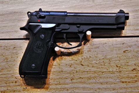 Beretta 92fs 9mm Adelbridge And Co Inc