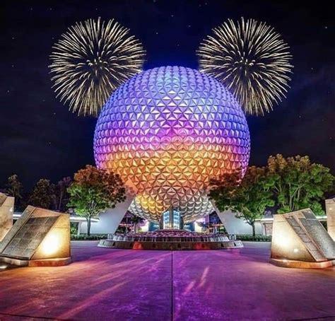 Epcot Wallpaper Disneyland In 2020 Disney World Pictures Disney