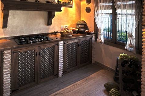 De casas rurales a salas de fiestas. Cocina Casa Rural La Noguera en las Lagunas de Ruidera