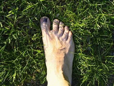 Yes Running Can Turn Your Toenails Black Heres How To Deal Runners