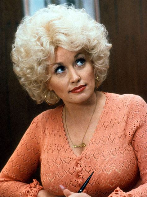 Dolly Parton Remarries Carl Dean After 50 Years 13 Crazy Facts About