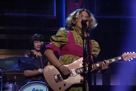 Watch The Linda Lindas Perform Oh On The Tonight Show