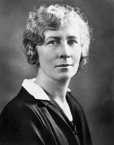 Dr Lillian Gilbreth Graduate Of The University Of California And