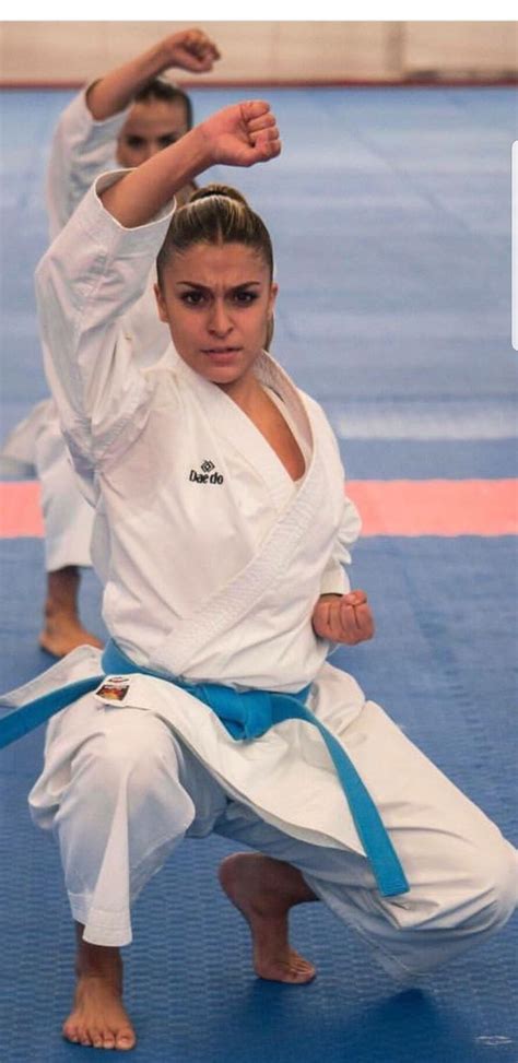 Pin By Cristian Ratiu On Karate Martial Arts Women Martial Arts Girl Female Martial Artists