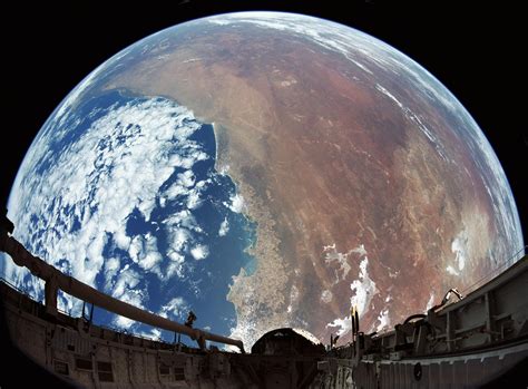 The Most Unforgettable Space Shuttle Pictures Earth From Space Space